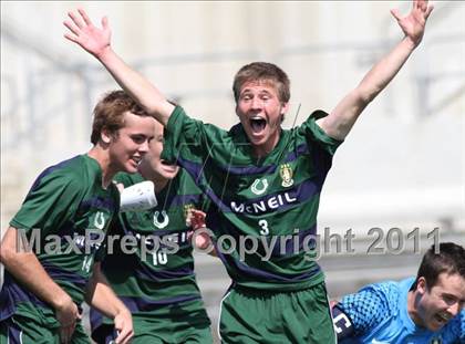 Thumbnail 3 in McNeil vs Tomball (5A Regional Playoffs) photogallery.