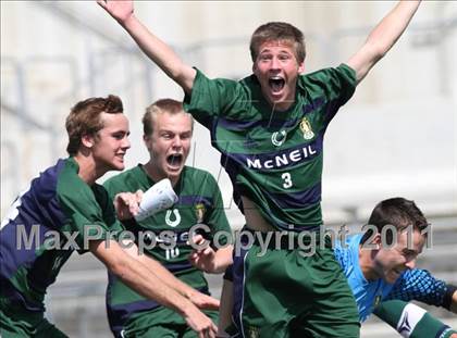 Thumbnail 2 in McNeil vs Tomball (5A Regional Playoffs) photogallery.