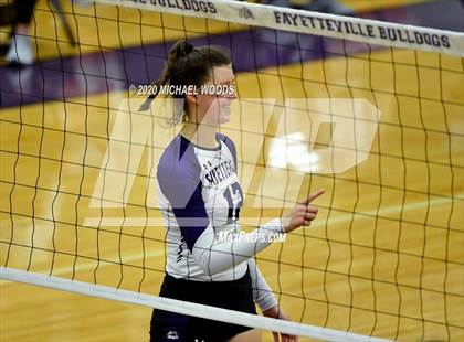 Thumbnail 3 in Fayetteville vs. Rogers photogallery.