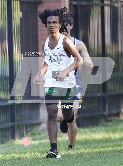 Thumbnail 2 in JV: Houston Christian Dave Jantzen Invitational photogallery.