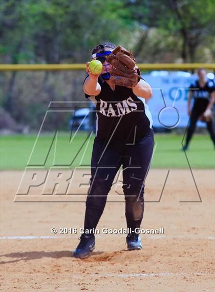 Thumbnail 3 in Ayden-Grifton vs. Havelock photogallery.