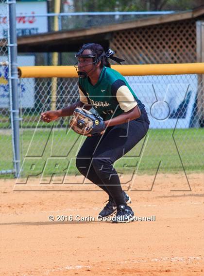 Thumbnail 2 in Ayden-Grifton vs. Havelock photogallery.