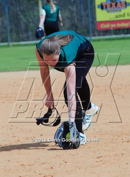 Thumbnail 1 in Ayden-Grifton vs. Havelock photogallery.