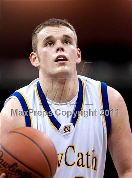 Thumbnail 3 in St. Henry vs. Newport Central Catholic (KHSAA Ninth Region Quarterfinals) photogallery.