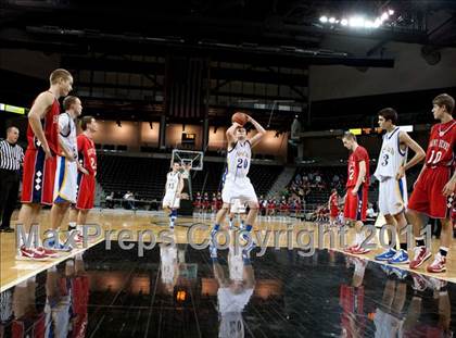 Thumbnail 2 in St. Henry vs. Newport Central Catholic (KHSAA Ninth Region Quarterfinals) photogallery.