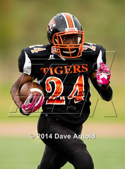 Thumbnail 3 in Needham @ Newton North photogallery.