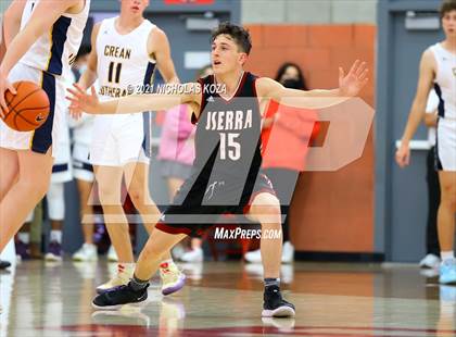 Thumbnail 1 in Crean Lutheran vs. JSerra Catholic (Mater Dei Extravaganza) photogallery.