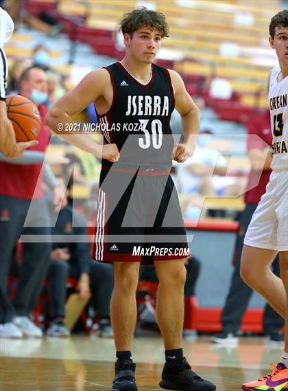 Thumbnail 2 in Crean Lutheran vs. JSerra Catholic (Mater Dei Extravaganza) photogallery.