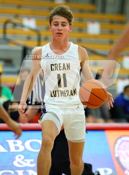 Thumbnail 3 in Crean Lutheran vs. JSerra Catholic (Mater Dei Extravaganza) photogallery.
