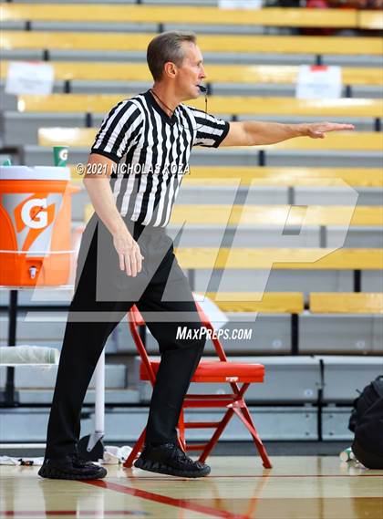 Thumbnail 1 in Crean Lutheran vs. JSerra Catholic (Mater Dei Extravaganza) photogallery.