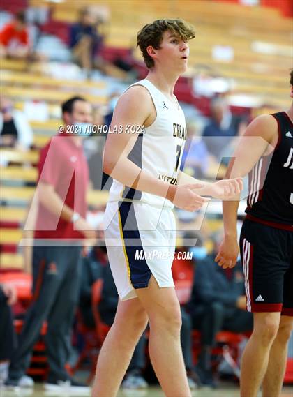 Thumbnail 1 in Crean Lutheran vs. JSerra Catholic (Mater Dei Extravaganza) photogallery.