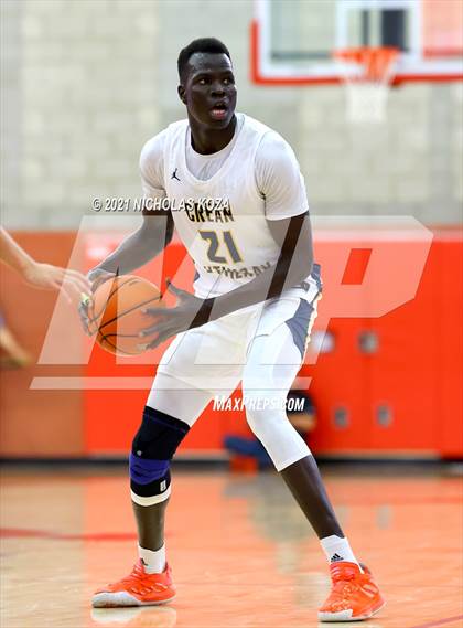 Thumbnail 2 in Crean Lutheran vs. JSerra Catholic (Mater Dei Extravaganza) photogallery.