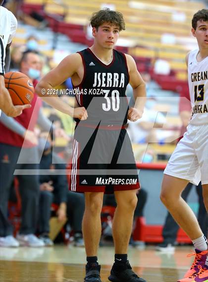 Thumbnail 3 in Crean Lutheran vs. JSerra Catholic (Mater Dei Extravaganza) photogallery.