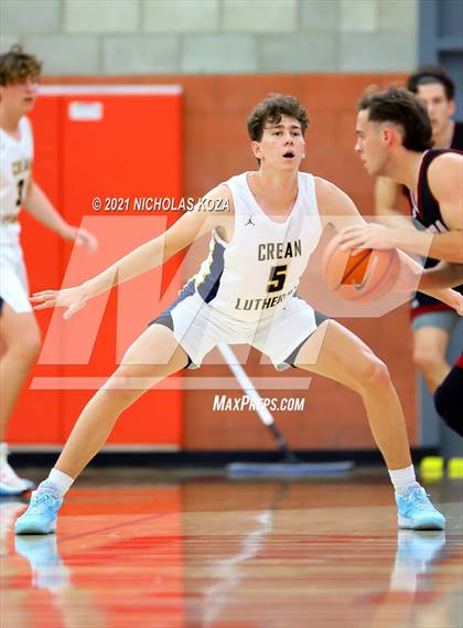 Thumbnail 3 in Crean Lutheran vs. JSerra Catholic (Mater Dei Extravaganza) photogallery.