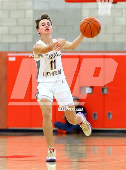 Thumbnail 2 in Crean Lutheran vs. JSerra Catholic (Mater Dei Extravaganza) photogallery.