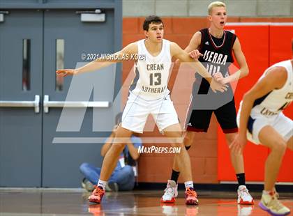 Thumbnail 1 in Crean Lutheran vs. JSerra Catholic (Mater Dei Extravaganza) photogallery.
