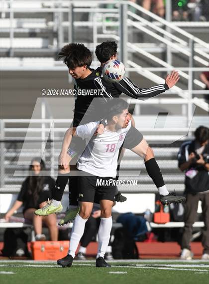Thumbnail 1 in Upland vs. Esperanza (CIF-SS Division 5 Final) photogallery.
