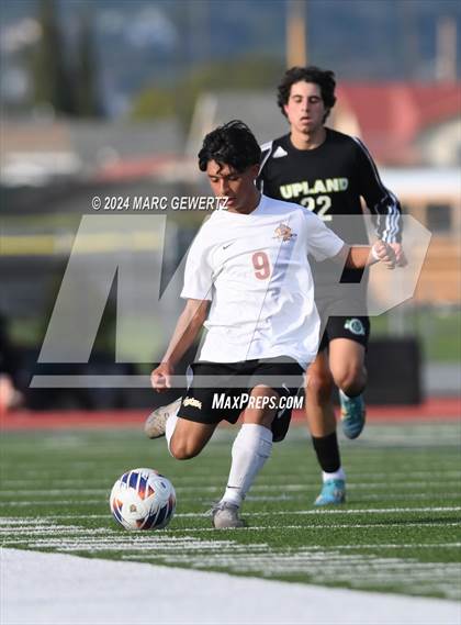 Thumbnail 1 in Upland vs. Esperanza (CIF-SS Division 5 Final) photogallery.