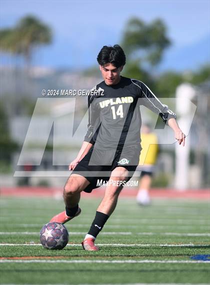 Thumbnail 1 in Upland vs. Esperanza (CIF-SS Division 5 Final) photogallery.