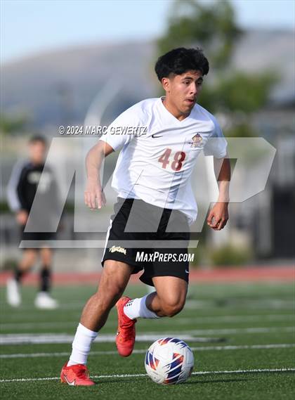Thumbnail 3 in Upland vs. Esperanza (CIF-SS Division 5 Final) photogallery.