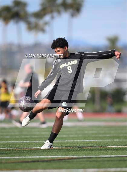 Thumbnail 1 in Upland vs. Esperanza (CIF-SS Division 5 Final) photogallery.