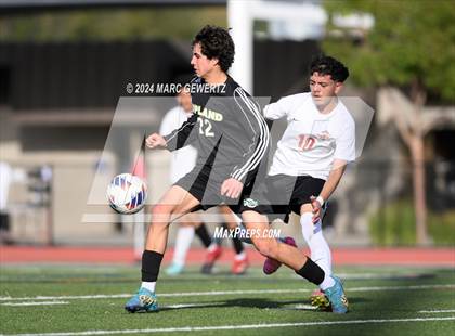 Thumbnail 2 in Upland vs. Esperanza (CIF-SS Division 5 Final) photogallery.