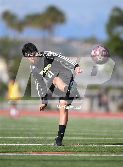 Thumbnail 1 in Upland vs. Esperanza (CIF-SS Division 5 Final) photogallery.