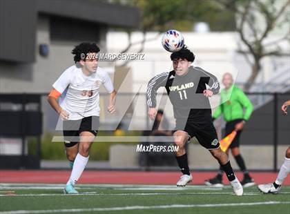Thumbnail 1 in Upland vs. Esperanza (CIF-SS Division 5 Final) photogallery.
