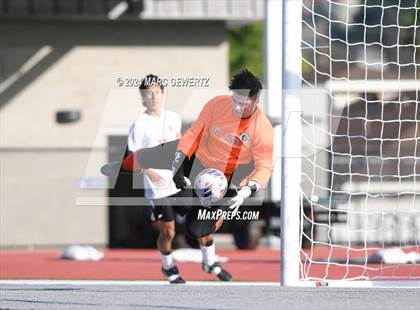 Thumbnail 1 in Upland vs. Esperanza (CIF-SS Division 5 Final) photogallery.