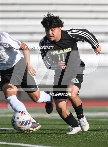 Thumbnail 1 in Upland vs. Esperanza (CIF-SS Division 5 Final) photogallery.