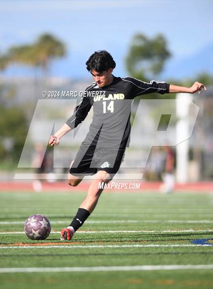 Thumbnail 1 in Upland vs. Esperanza (CIF-SS Division 5 Final) photogallery.