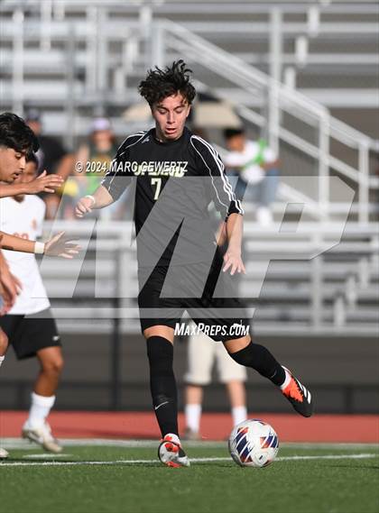 Thumbnail 2 in Upland vs. Esperanza (CIF-SS Division 5 Final) photogallery.