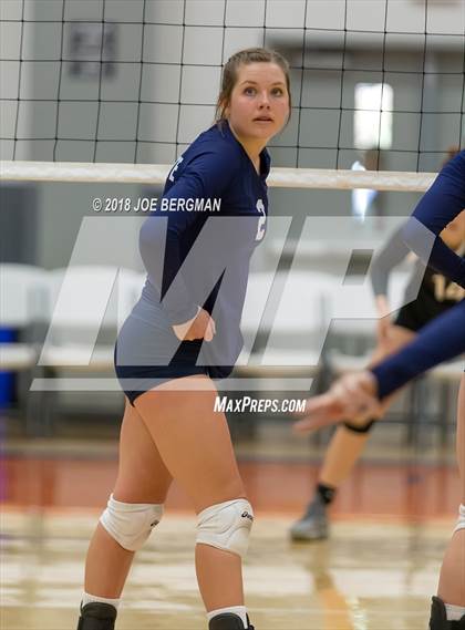 Thumbnail 1 in Madera South vs. Yosemite (CIF CS D4 Final) photogallery.