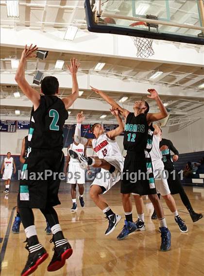 Thumbnail 3 in Contreras @ Bellarmine-Jefferson (Bell-Jeff Holiday Classic) photogallery.