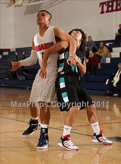 Thumbnail 3 in Contreras @ Bellarmine-Jefferson (Bell-Jeff Holiday Classic) photogallery.