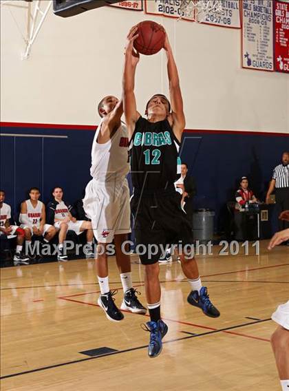 Thumbnail 3 in Contreras @ Bellarmine-Jefferson (Bell-Jeff Holiday Classic) photogallery.