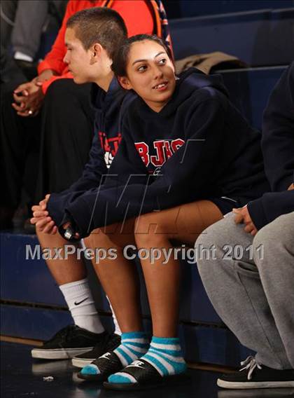 Thumbnail 3 in Contreras @ Bellarmine-Jefferson (Bell-Jeff Holiday Classic) photogallery.