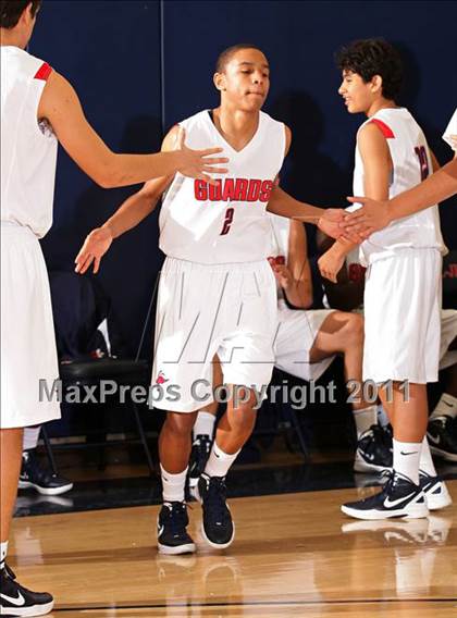 Thumbnail 3 in Contreras @ Bellarmine-Jefferson (Bell-Jeff Holiday Classic) photogallery.