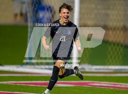 Thumbnail 1 in Midlothian vs. Baytown Goose Creek Memorial (UIL 5A Soccer Semifinals) photogallery.