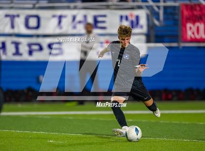 Thumbnail 3 in Midlothian vs. Baytown Goose Creek Memorial (UIL 5A Soccer Semifinals) photogallery.