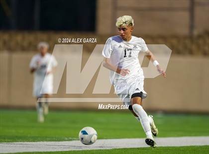 Thumbnail 2 in Midlothian vs. Baytown Goose Creek Memorial (UIL 5A Soccer Semifinals) photogallery.