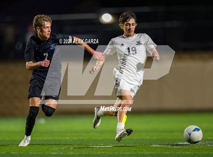 Thumbnail 2 in Midlothian vs. Baytown Goose Creek Memorial (UIL 5A Soccer Semifinals) photogallery.