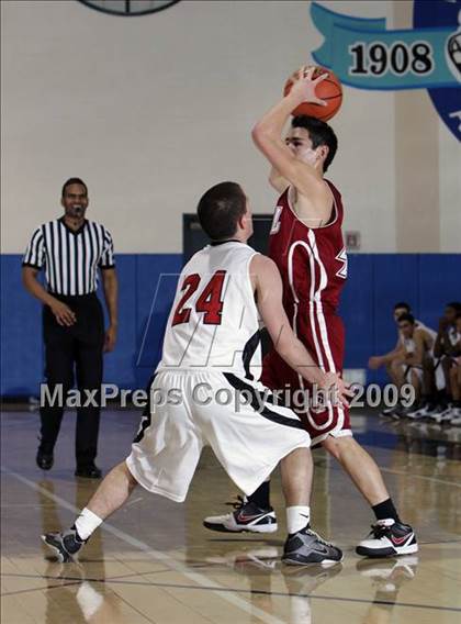 Thumbnail 1 in Glendale vs. Keppel (Burbank Tip-Off Classic) photogallery.