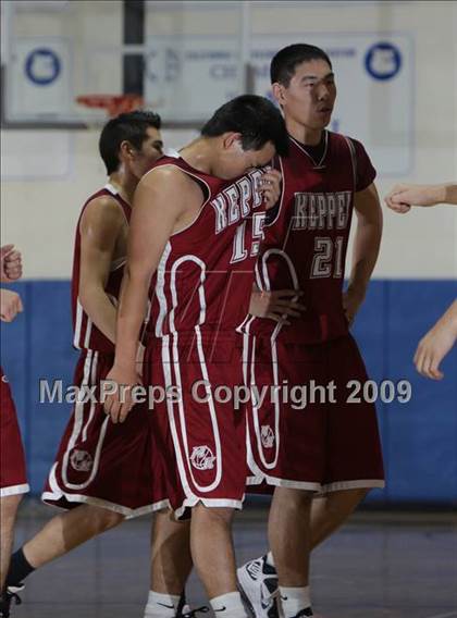 Thumbnail 1 in Glendale vs. Keppel (Burbank Tip-Off Classic) photogallery.