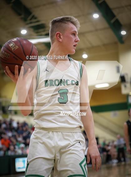Thumbnail 1 in Blackfoot vs. Kuna photogallery.