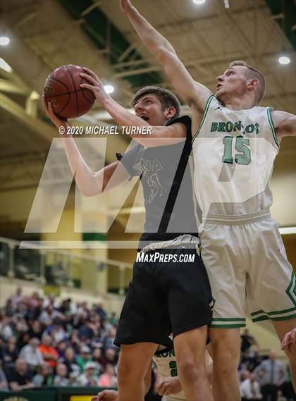 Thumbnail 1 in Blackfoot vs. Kuna photogallery.