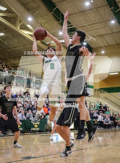 Thumbnail 3 in Blackfoot vs. Kuna photogallery.