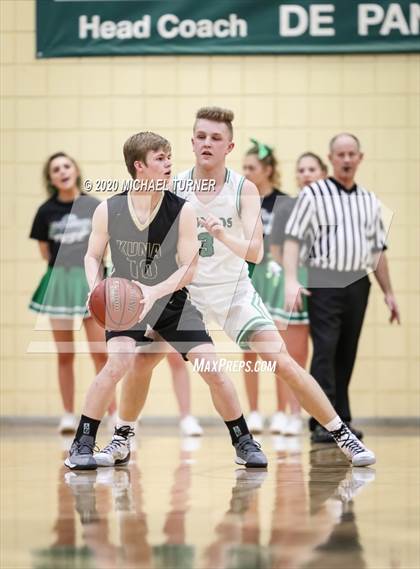 Thumbnail 1 in Blackfoot vs. Kuna photogallery.