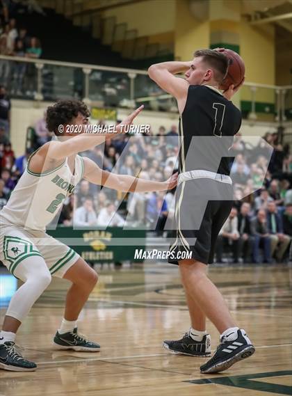 Thumbnail 1 in Blackfoot vs. Kuna photogallery.