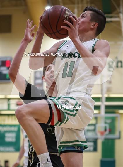 Thumbnail 3 in Blackfoot vs. Kuna photogallery.